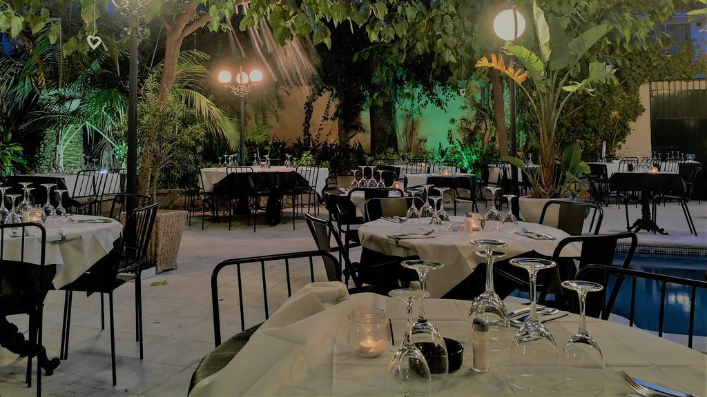 Hotel El Xalet Sitges Extérieur photo